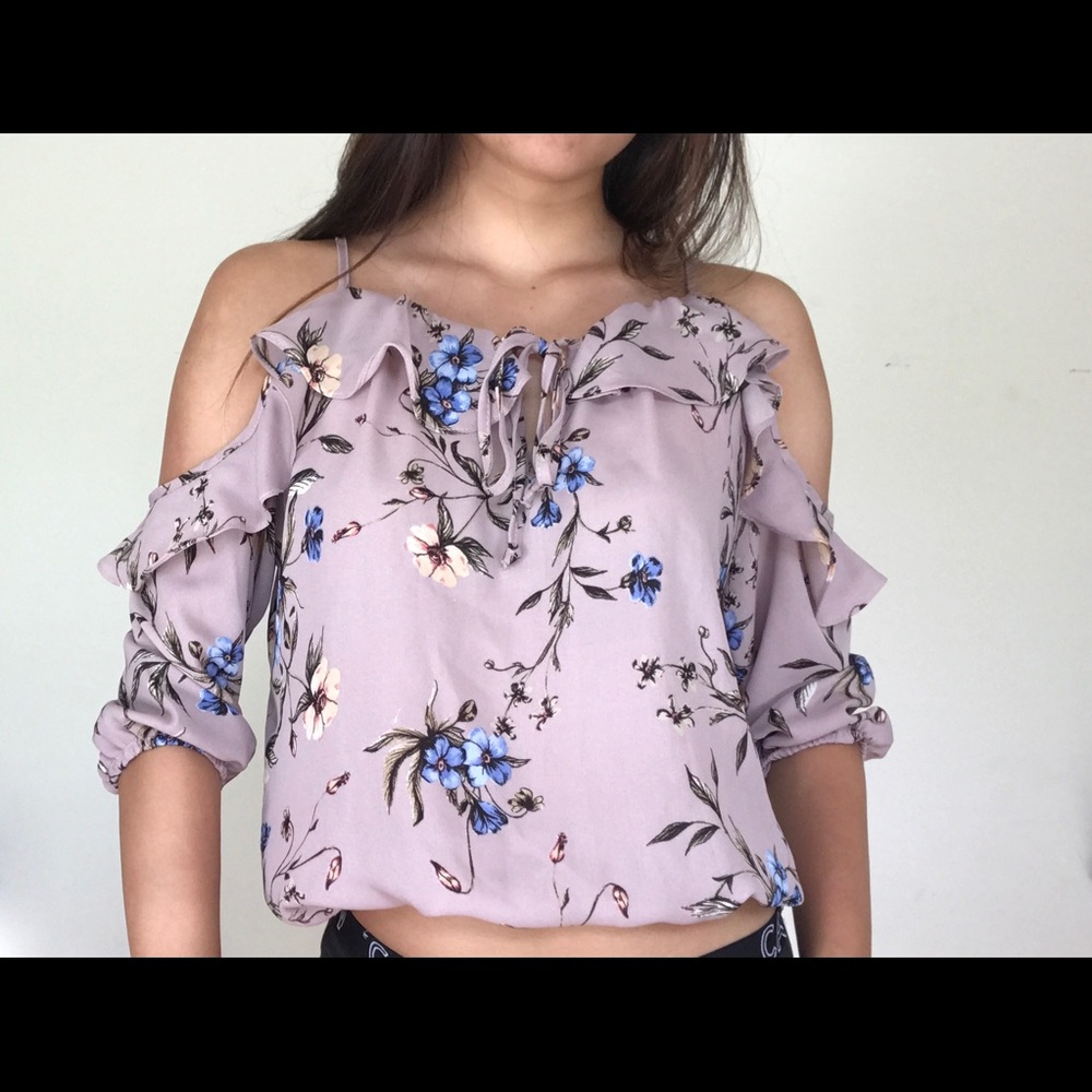 Off-the -shoulder top